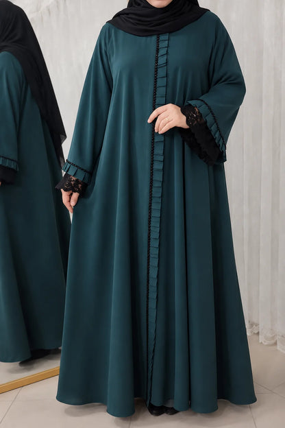 عباية الزمرد فاخرة بلمسة أصيلة CODE 26.005